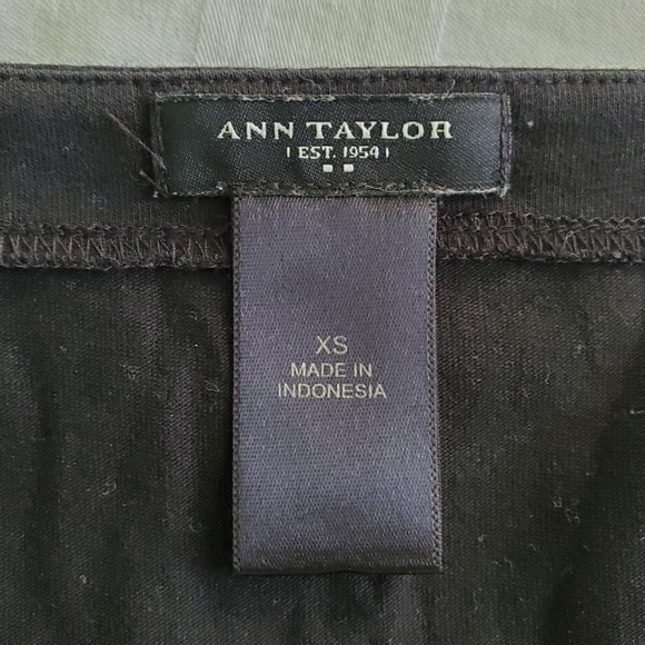 Ann Taylor XS Purple Work Shirt - Picture 5 of 6